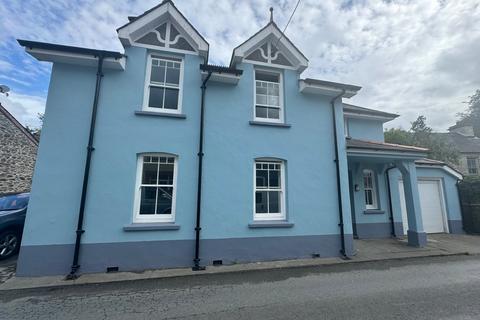 Tanybryn Dewi Road, Tregaron, SY25 6JN