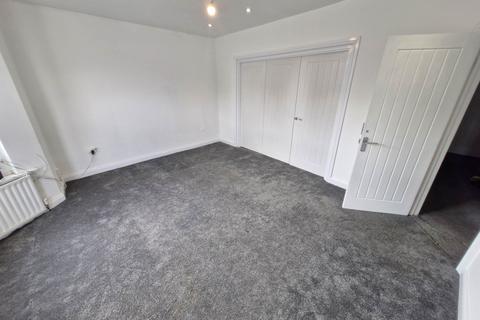 4 bedroom end of terrace house for sale, Dunstable Road, Luton LU4