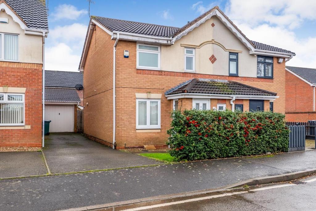 Sinclair Drive, Coventry CV6 3 bed semidetached house for sale £235,000