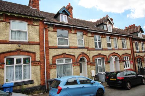 3 bedroom terraced house for sale, Oxford Street, Kettering NN16