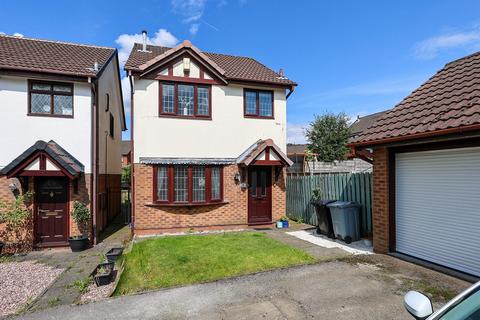 3 bedroom detached house to rent, Kentwell Drive, Macclesfield SK10