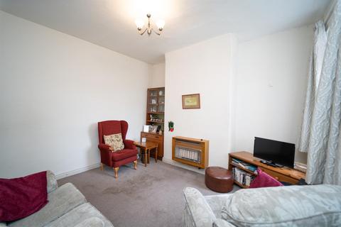 2 bedroom end of terrace house for sale, Hill Street, Withington