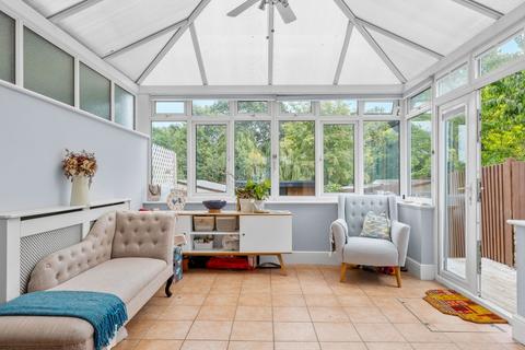 147 Bridgewood Road, Worcester Park, KT4 8XT