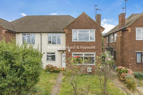 2 bedroom maisonette for sale, Bromhedge, Mottingham