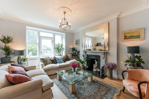 3 bedroom flat for sale, Ashburnham Mansions, Chelsea, London, SW10