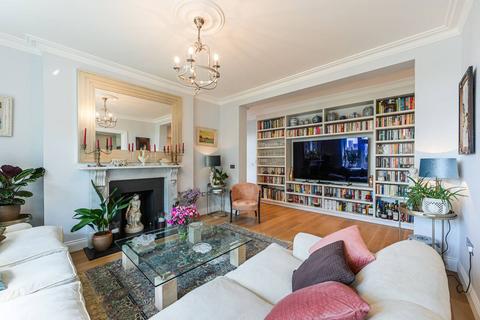 3 bedroom flat for sale, Ashburnham Mansions, Chelsea, London, SW10