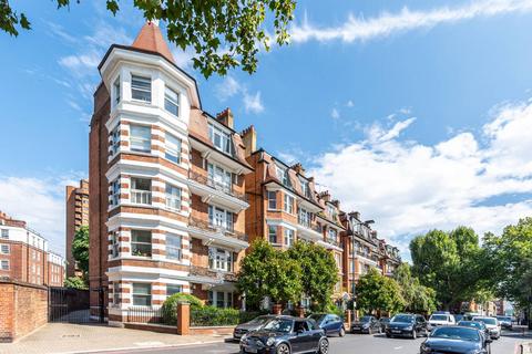 3 bedroom flat for sale, Ashburnham Mansions, Chelsea, London, SW10