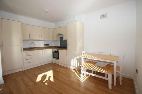 2 bedroom flat for sale, Midland Way, Thornbury