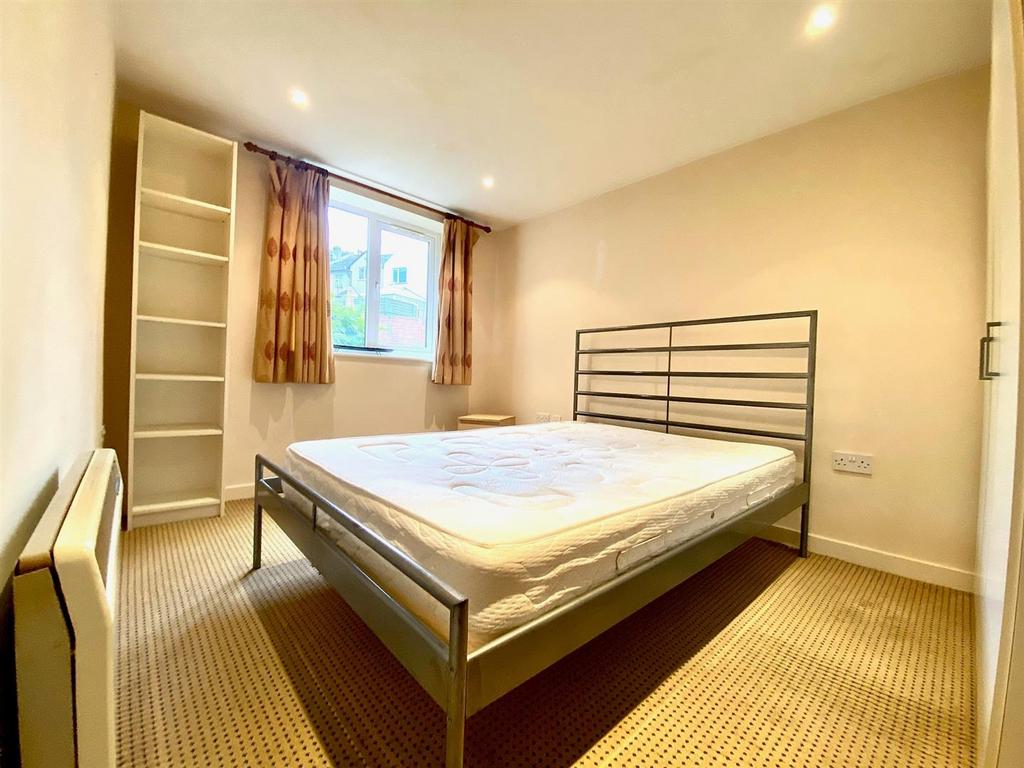 Bedrom 1#.jpg