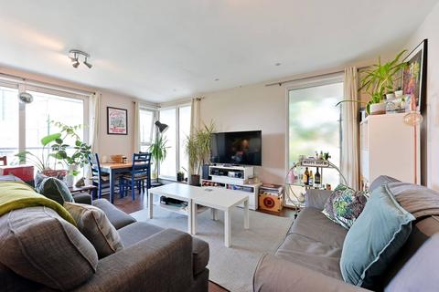 2 bedroom flat for sale, Garratt Lane, Wandsworth, London, SW18