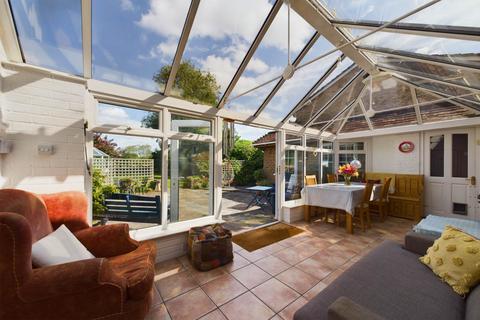 23 Chipperfield Road, Bovingdon, Hemel Hempstead, HP3 0JN