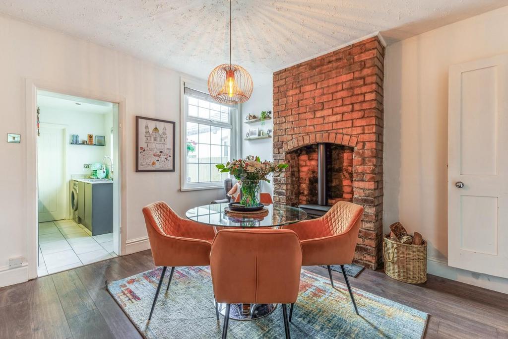 School Street, Wolston, Coventry 2 bed terraced house for sale £240,000