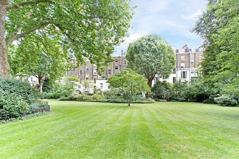 20b Randolph Crescent, London, W9 1DR