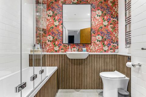 20b Randolph Crescent, London, W9 1DR