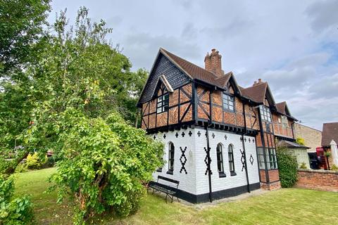 2 bedroom semi-detached house for sale, Aberford, School Lane, LS25