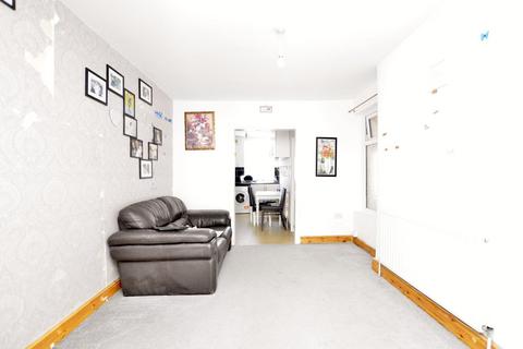 2 bedroom flat for sale, Kildare Road, Canning Town