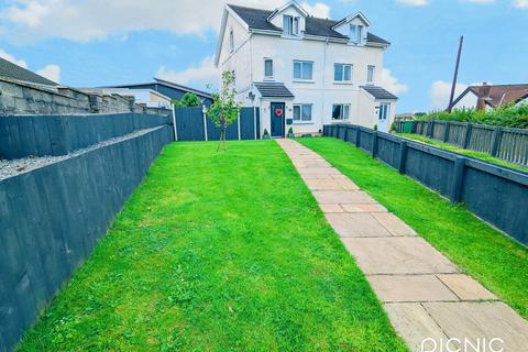 4 bedroom semi-detached house for sale, Heol Llanelli, Trimsaran, Kidwelly, Carmarthenshire.