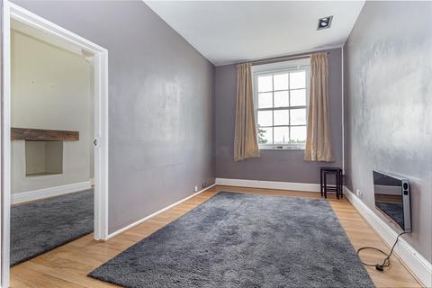 Flat 2, 10 Lansdowne Crescent, Worcester, WR3 8JE