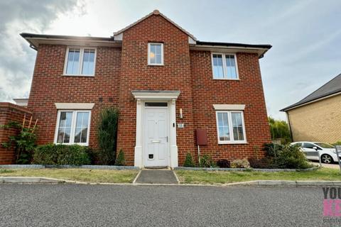 3 bedroom semi-detached house for sale, Harrison Road, Aylesham, Canterbury, CT3 3FL