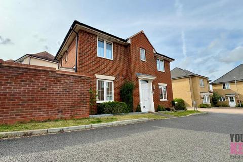 3 bedroom semi-detached house for sale, Harrison Road, Aylesham, Canterbury, CT3 3FL