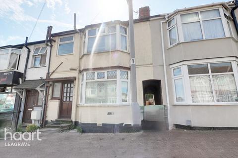 3 bedroom terraced house for sale, Carisbrooke Road, Luton