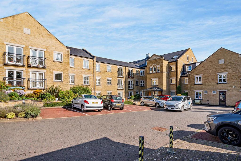 8570718-exterior13-800.jpg