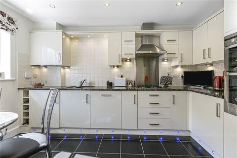 4 bedroom semi-detached house for sale, Kitchen Garden Court, Hertfordshire SG5