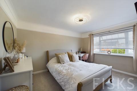 2 bedroom maisonette for sale, Muirway, Benfleet, SS7