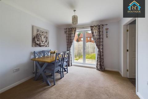 3 bedroom detached house for sale, Grebe Way, Pickering YO18