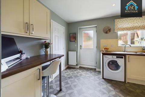 21 Grebe Way, Pickering, YO18 8TL