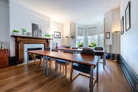46 Queens Road, Aberdeen, AB15 4YE