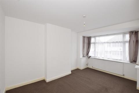 1 bedroom flat for sale, Woodside Close, Wembley, Middlesex