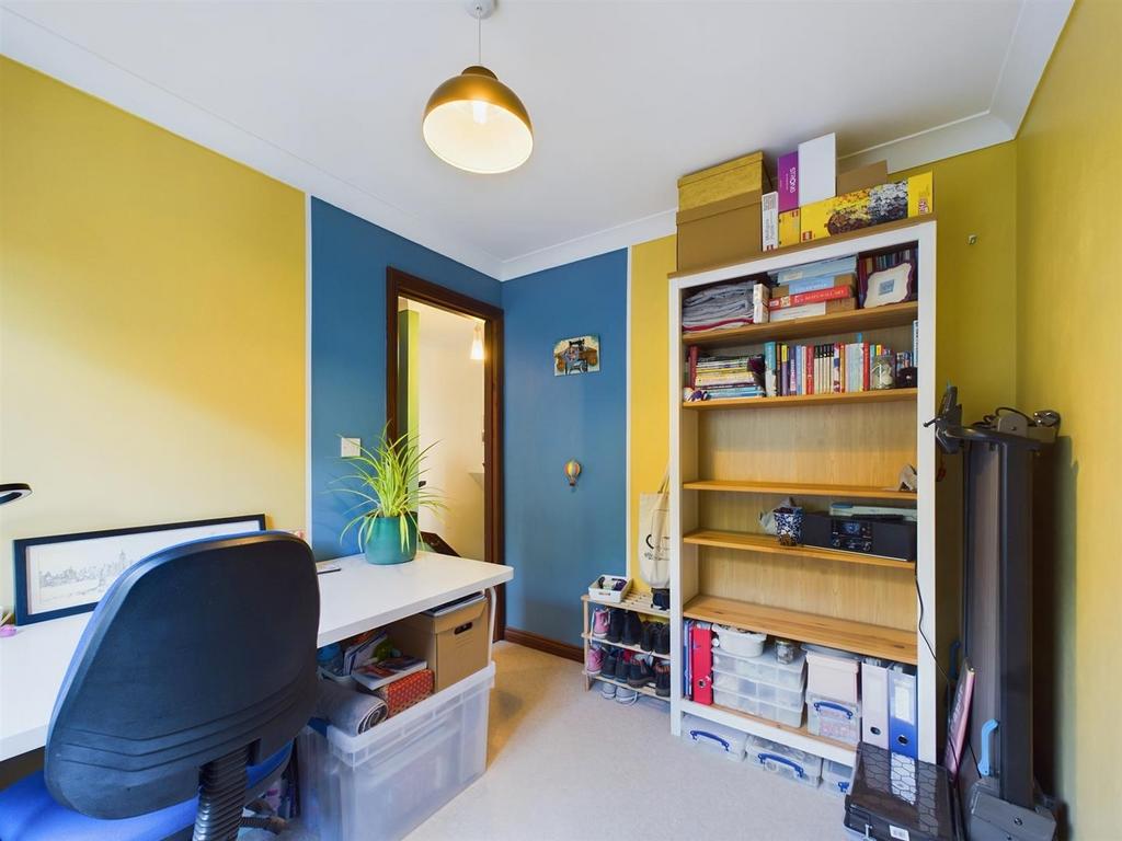 CAM01486 G0-PR0504-STILL018.jpg