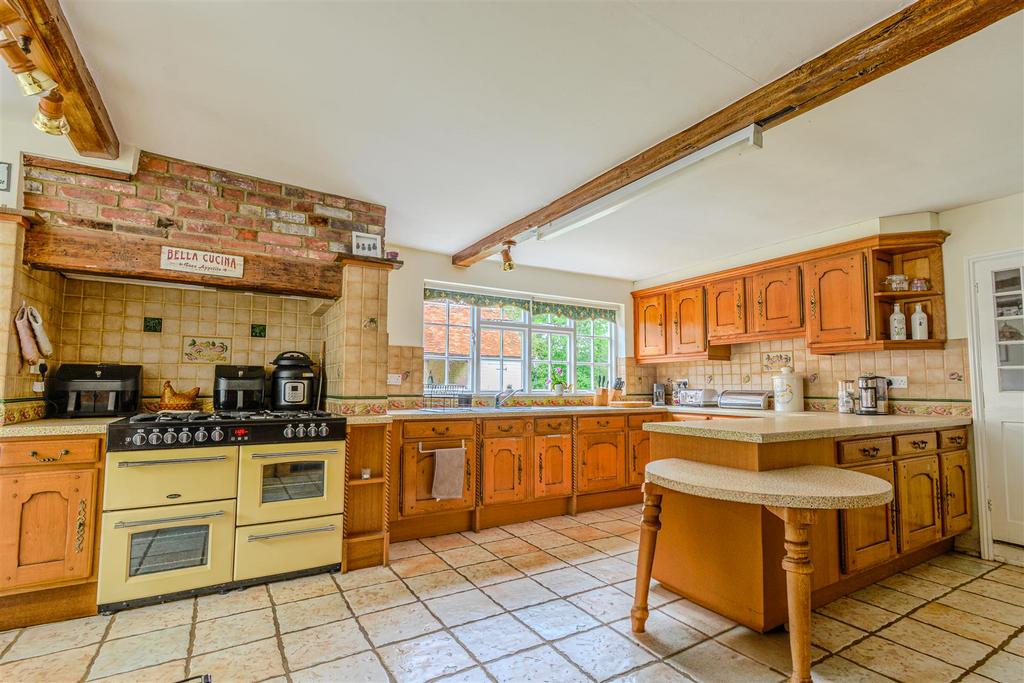 Kitchen/Breakfast Room
