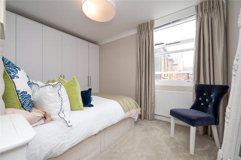 Flat 7, 7a Chequer Street, St Albans, AL1 3YJ