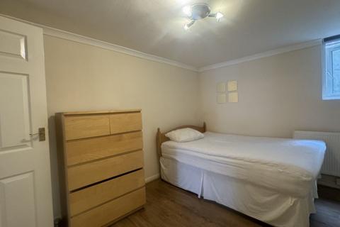 1 bedroom flat to rent, Burnley Road, Dollis Hill, NW10