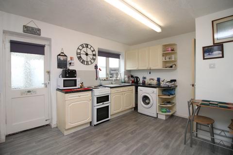 2 bedroom bungalow for sale, Buttermere Avenue,  Fleetwood, FY7