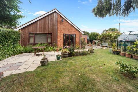 3 bedroom detached bungalow for sale, Brookfield, Malvern