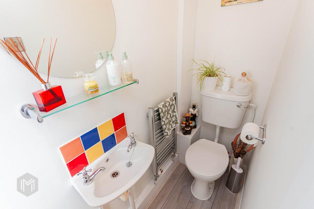 Picture No. 04
