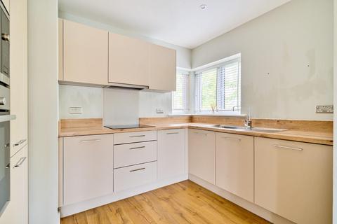 2 bedroom apartment for sale, Twelve Acres Road, Snodland