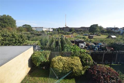 4 Nursery Close, Romford, RM6 4LB
