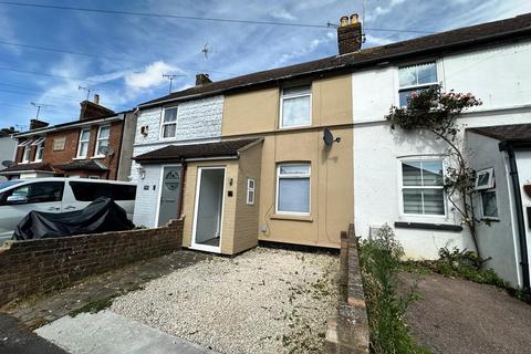 2 bedroom terraced house to rent, Osborne Road, Ashford TN24