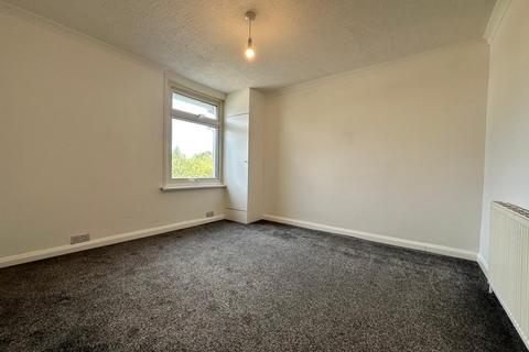 2 bedroom terraced house to rent, Osborne Road, Ashford TN24