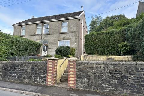 3 bedroom semi-detached house for sale, Heol Tawe, Abercrave, Ystradgynlais.