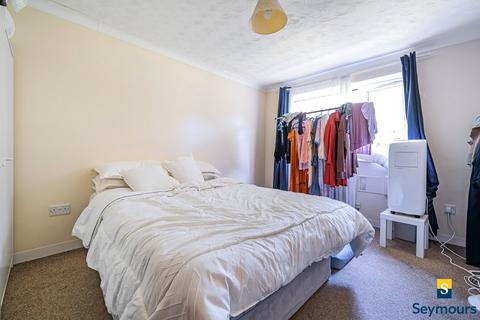 37 Elgin Gardens, Guildford, GU1 1UB