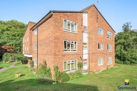 37 Elgin Gardens, Guildford, GU1 1UB