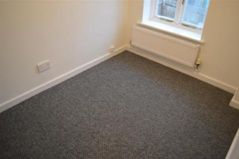 2 bedroom house to rent, Blanchard Street, Manchester M15