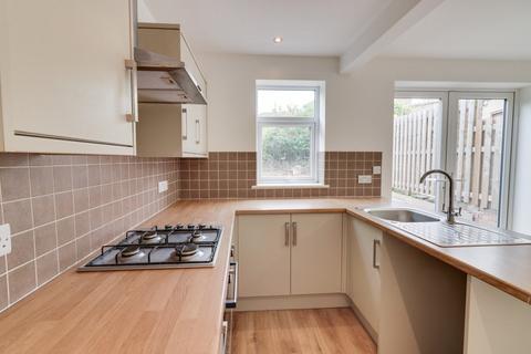 3 bedroom terraced house for sale, Springfield Rise, Horsforth, Leeds, West Yorkshire, LS18