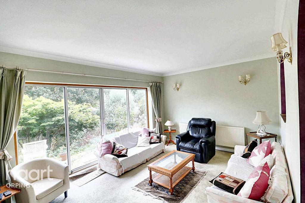 Dale Wood Road, Orpington 3 bed semidetached house for sale £800,000