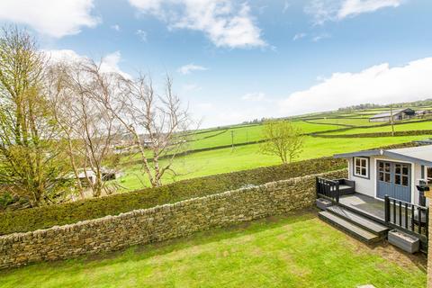 4 bedroom detached house for sale, Peak View, Meltham, HD9